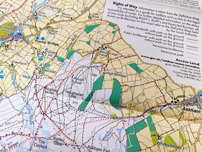 Mapping symbols and paths